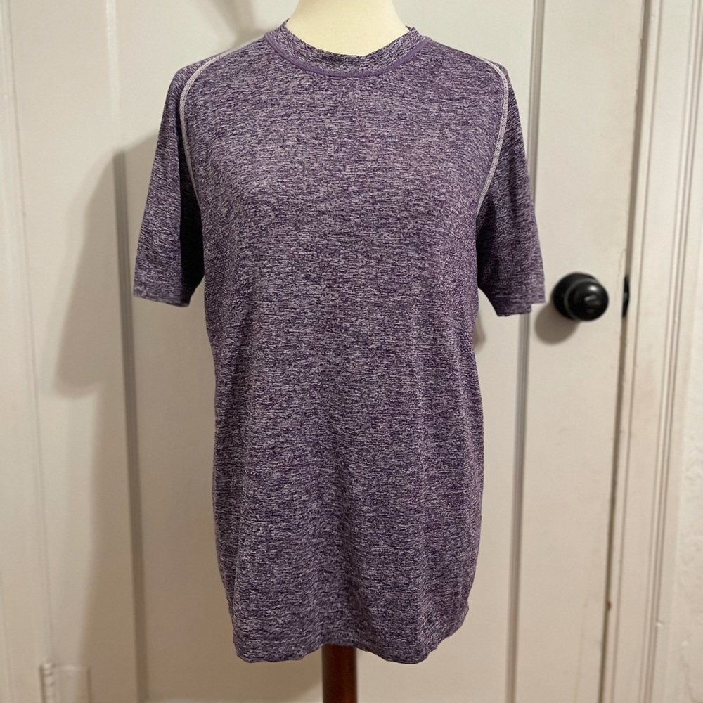 Lululemon Men's Metal Vent Tech shirt